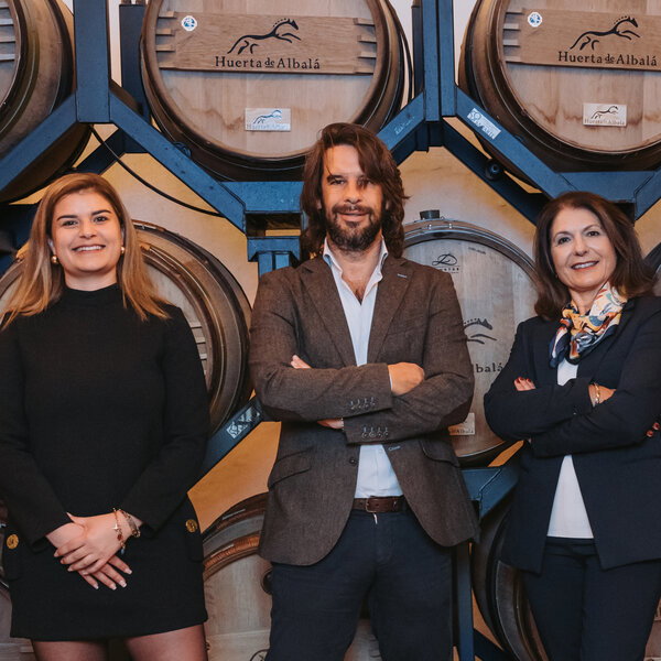 Marta, Pepa y Santiago